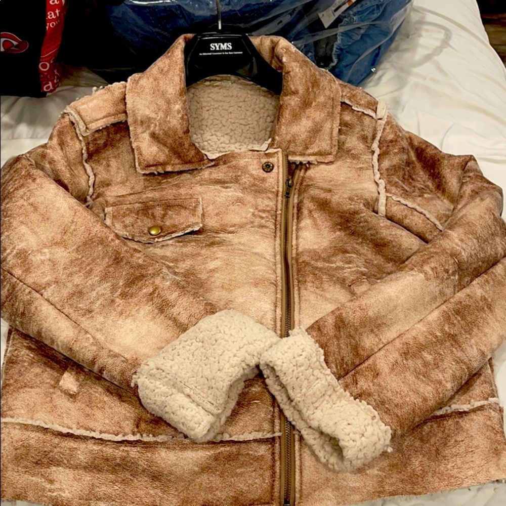 Large polyester with cotton lining jacket